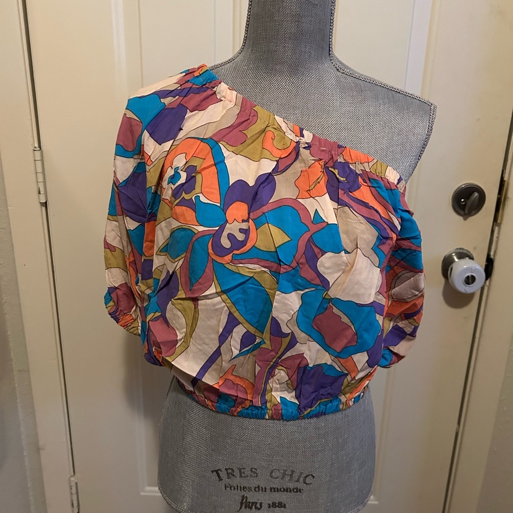 NWT Easel Colorful Abstract Top Large